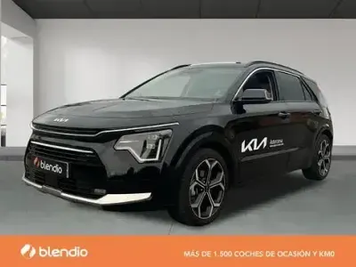 Usado Kia Niro 141 CV (103 kW) 2024 Negro SUV