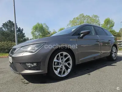 Usado Seat Leon ST FR 184 CV (135 kW) 2016 Gris / plata Familiar