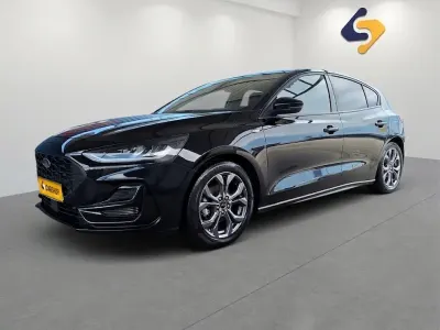 Usado Ford Focus ST-Line 155 CV (114 kW) 2023 Negro Utilitario