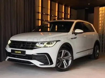 Usado VW Tiguan R-line 150 HP (110 kW) 2022 Branco SUV