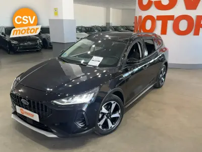 Usado Ford Focus Active X 125 CV (91 kW) 2024 Negro Utilitario