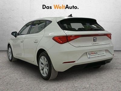 Usado Seat Leon Reference 115 CV (84 kW) 2022 Blanco Berlina