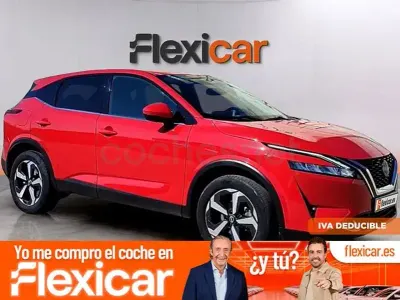 Usado Nissan Qashqai Acenta 140 CV (102 kW) 2023 Rojo SUV