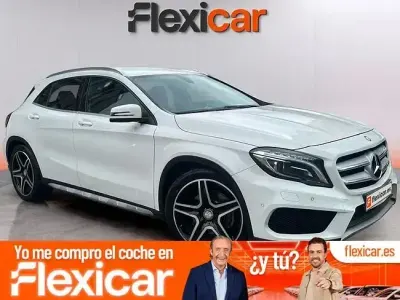 Usado Mercedes GLA220 AMG line 177 CV (130 kW) 2016 Blanco SUV
