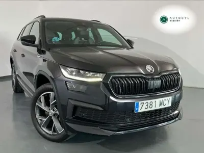 Usado Skoda Kodiaq SportLine 150 CV (110 kW) 2022 Negro SUV