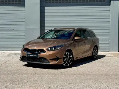 Usado Kia Ceed 120 CV (88 kW) 2022 Marrón Utilitario
