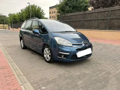 Usado Citroën Grand C4 Picasso Business Class 112 CV (82 kW) 2012 Gris / plata Monovolumen