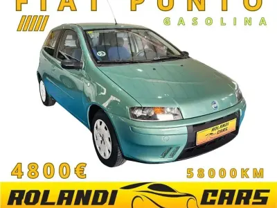 Usado Fiat Punto Active 60 CV (44 kW) 2002 Verde Utilitario