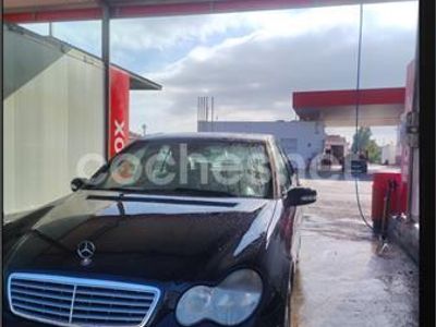 Mercedes C270