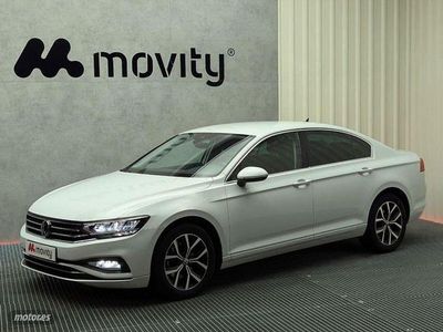 Usado VW Passat Executive 150 CV (110 kW) 2022 Blanco Berlina