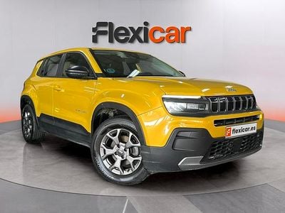 Begagnad Jeep Avenger Longitude 101 HK (74 kW) 2023 Gul SUV
