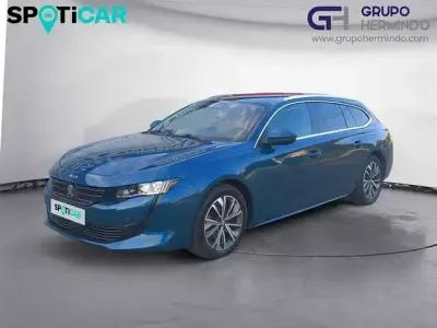 Usado Peugeot 508 SW Allure 130 CV (95 kW) 2021 Azul Familiar