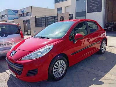 Usado Peugeot 207 95 CV (69 kW) 2010 Rojo Utilitario