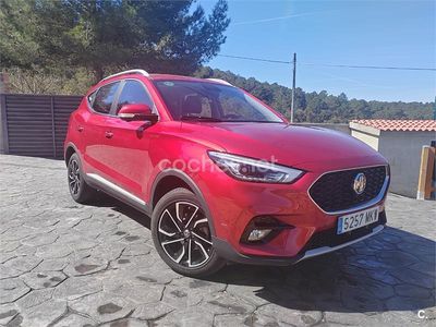 Usado MG ZS Luxury 106 CV (77 kW) 2023 Granate SUV