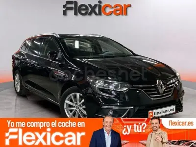 Usado Renault Mégane GrandTour LIMITED 130 CV (95 kW) 2017 Negro Familiar