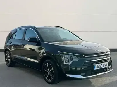 Usado Kia Niro 129 CV (94 kW) 2024 Negro SUV