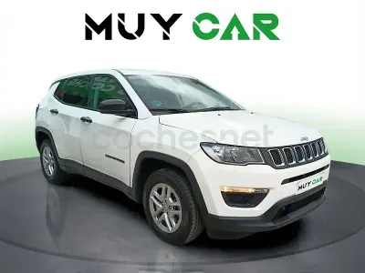 Usado Jeep Compass Sport 140 CV (102 kW) 2018 Negro SUV