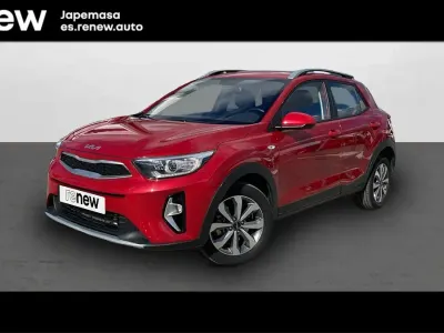 Usado Kia Stonic 100 CV (73 kW) 2022 Signal red SUV