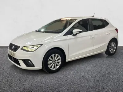 Usado Seat Ibiza Style Plus 110 CV (80 kW) 2022 Utilitario