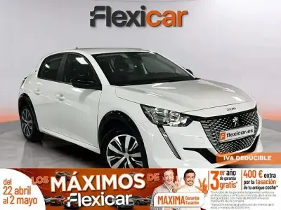 Begagnad Peugeot e-208