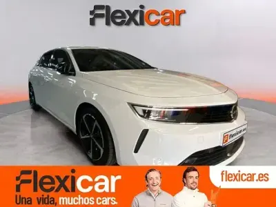 Usado Opel Astra Edition 180 CV (132 kW) 2025 Blanco Utilitario