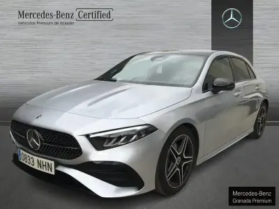 Usado Mercedes A180 136 CV (100 kW) 2025 Gris Berlina