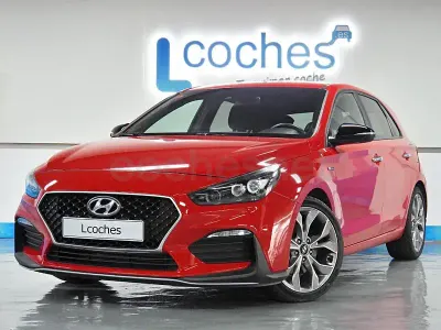 Usado Hyundai i30 N Line 140 CV (102 kW) 2019 Rojo Utilitario