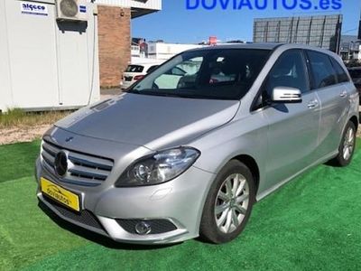 Usado Mercedes B180 122 CV (89 kW) 2014 Monovolumen