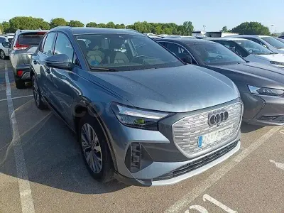 Usado Audi Q4 e-tron Advanced Plus 150 kW (204 CV) 2023 Eléctrico SUV