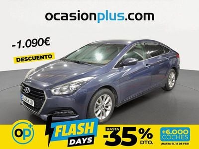 Usado Hyundai i40 115 CV (84 kW) 2018 Azul Berlina
