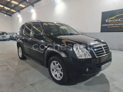 Usado SsangYong Rexton II Limited 186 CV (136 kW) 2008 Negro SUV
