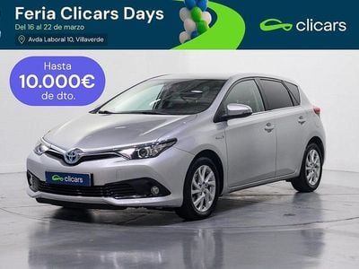 Usado Toyota Auris Hybrid Active 136 CV (100 kW) 2018 Gris / plata Berlina