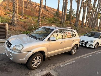 Usado Hyundai Tucson Style 175 CV (128 kW) 2006 Gris / plata SUV