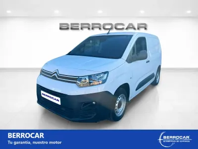 Usado Citroën Berlingo 102 CV (75 kW) 2022 Blanco Monovolumen