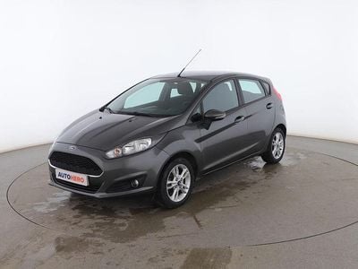 Gris Usado 2016 Ford Fiesta Trend Utilitario | 8899 € (Precio justo)