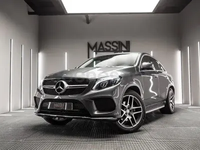 Usado Mercedes GLE350 258 CV (189 kW) 2017 Gris / plata SUV