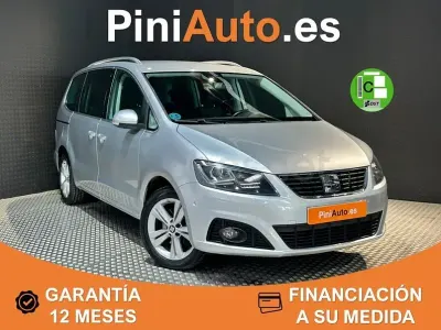 Usado Seat Alhambra XCELLENCE 150 CV (110 kW) 2022 Gris / plata Monovolumen