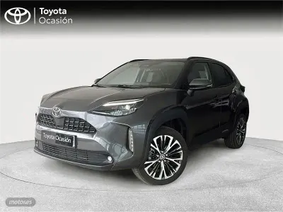 Usado Toyota Yaris Cross Style 116 CV (85 kW) 2025 Gris SUV