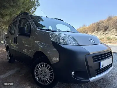 Usado Citroën Nemo XTR 75 CV (55 kW) 2015 Gris Monovolumen