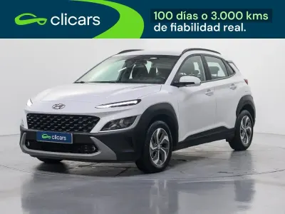 Usado Hyundai Kona 141 HP (103 kW) 2021 Branco SUV
