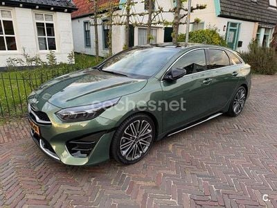Usado Kia ProCeed GT 204 CV (150 kW) 2023 Verde Familiar