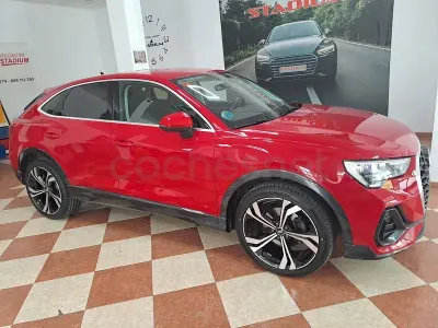 Usado Audi Q3 Sportback 150 CV (110 kW) 2021 Rojo SUV