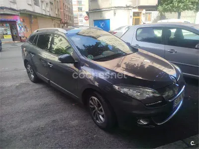 Usado Renault Mégane GrandTour Business 110 CV (80 kW) 2012 Negro Familiar