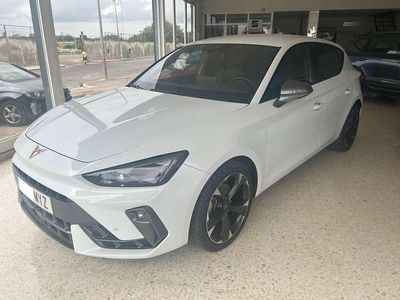Usado Cupra Leon 150 CV (110 kW) 2025 Blanco Utilitario