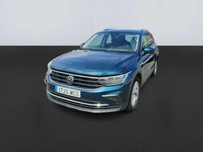 Usado VW Tiguan Life 245 CV (180 kW) 2022 Azul SUV