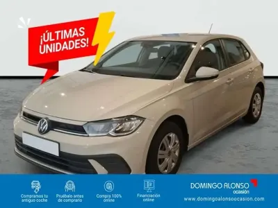 Usado VW Polo Trendline 95 CV (69 kW) 2022 Gris Utilitario