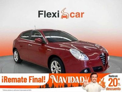Amarillo Usado 2015 Alfa Romeo Giulietta Distinctive Utilitario | 9590 €