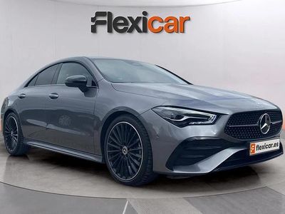 Usado Mercedes CLA220 190 CV (139 kW) 2025 Gris Berlina