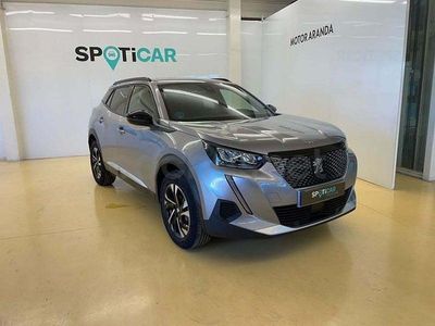 Usado Peugeot 2008 Allure 130 CV (95 kW) 2022 Gris / plata SUV