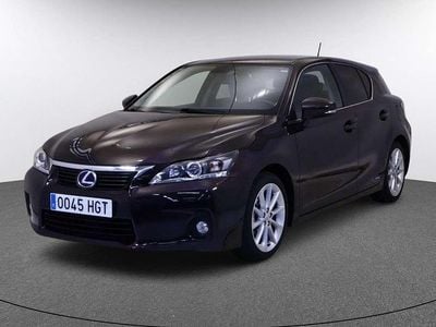 Lexus CT200h